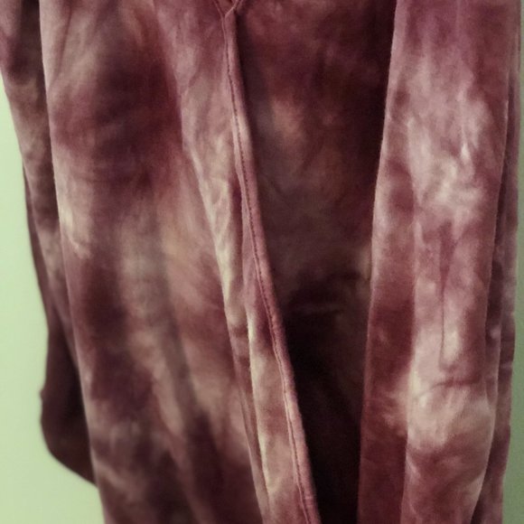 ☆American Eagle Tie Dye  Soft and Sexy Tank☆ - Picture 3 of 4